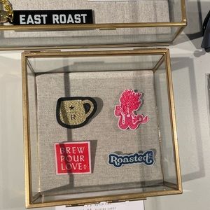 Starbucks Reserve NWT woven pins four designs Roasted Gold mug brew pour love